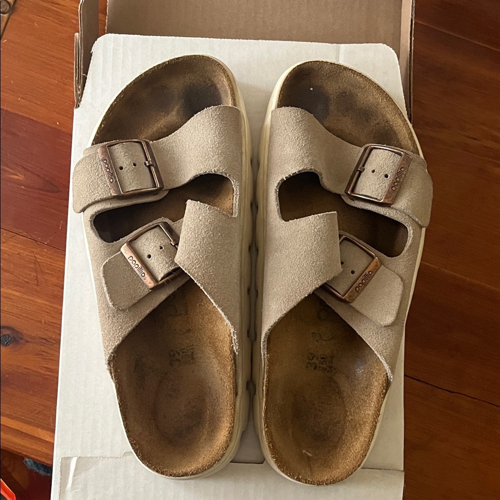 Papillo (Birkenstock) Taupe Suede Buckle Sandals